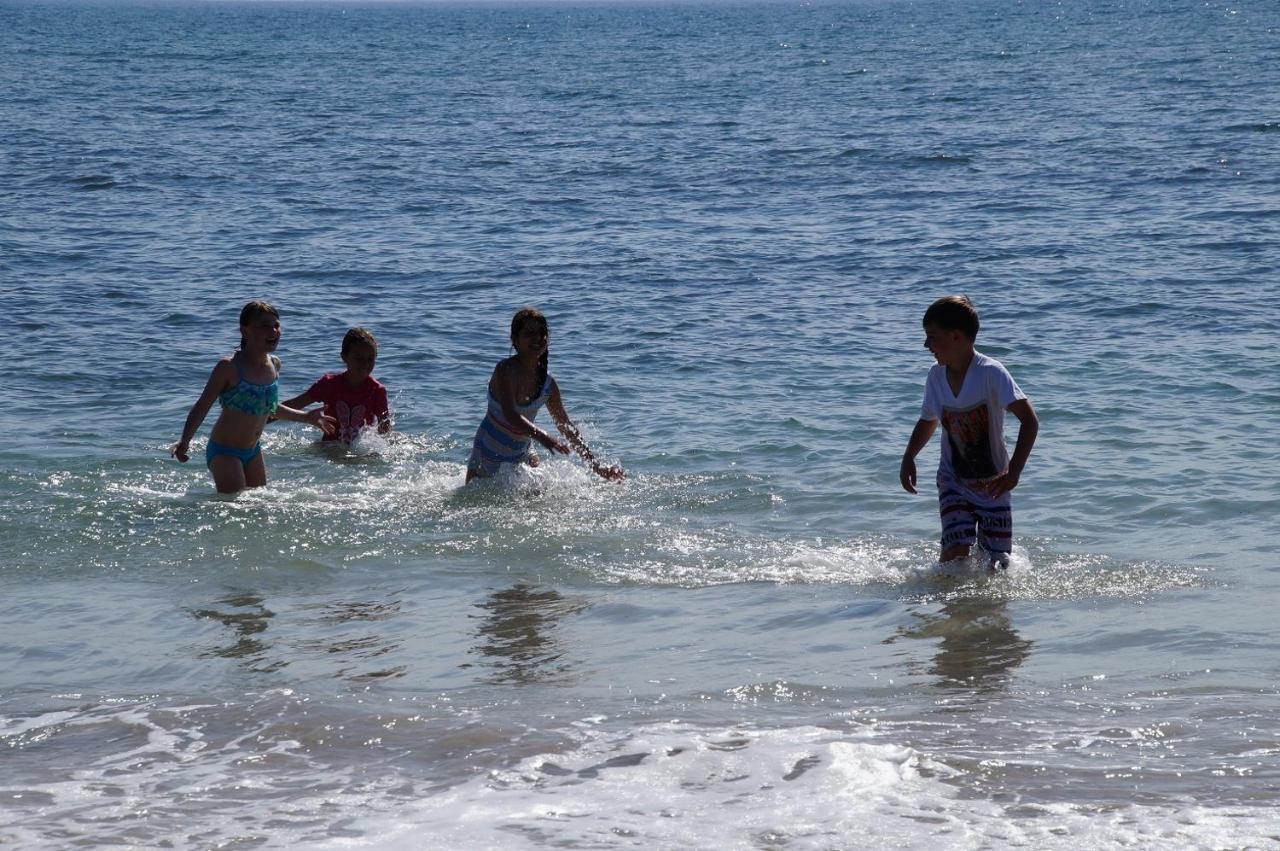 נורמנוויל Beachside Holiday Park מראה חיצוני תמונה