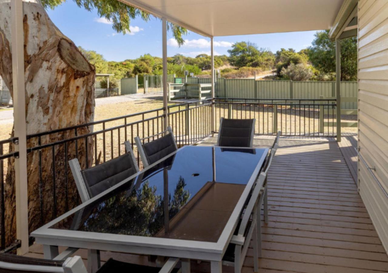 נורמנוויל Beachside Holiday Park מראה חיצוני תמונה